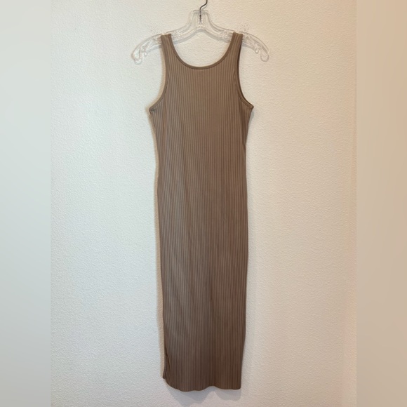 NWT Kotn Taupe Ribbed Midi Tank Dress Size Small - Picture 7 of 9